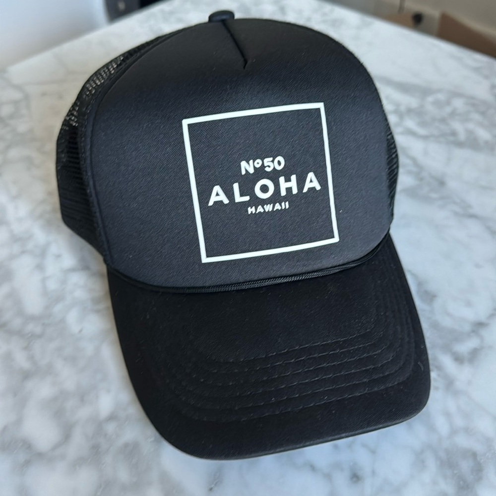 Aloha Black Cap